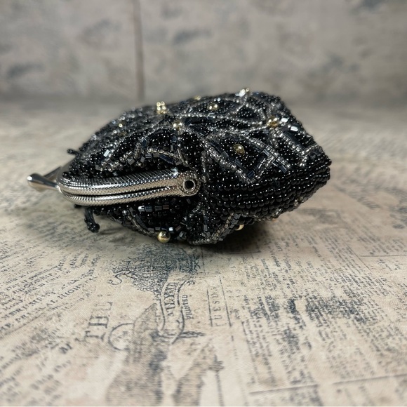 Neiman Marcus Vintage beaded coin purse - Picture 2 of 11